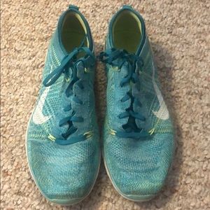 Nike free flyknit sneakers